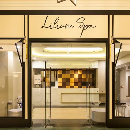 度假村 儿童概念绿色宫殿ic酒店